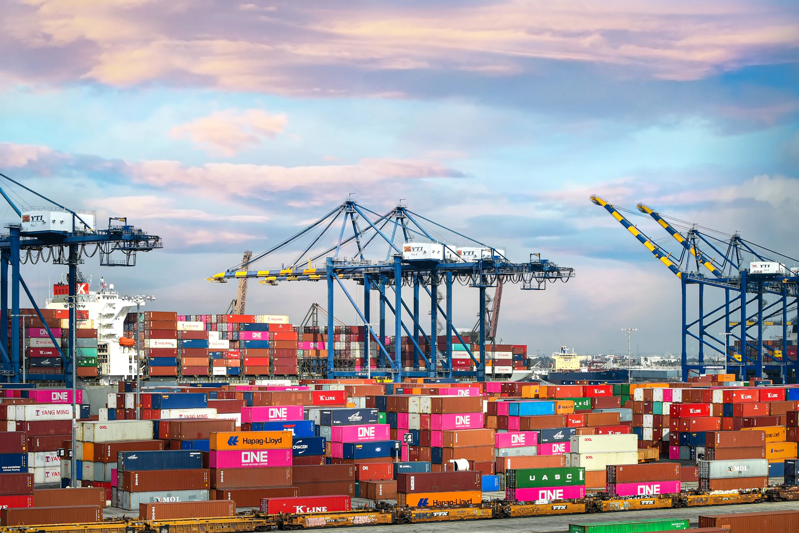 Cargo containers